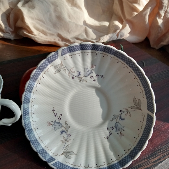 Royal Stafford bone china England. Cup and saucer. Make Believe (pattern). . - Picture 7 of 12